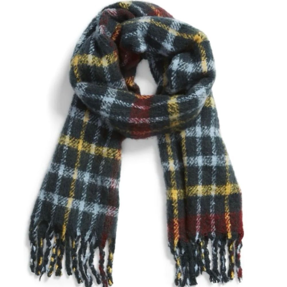 Something Navy Check Blanket Scarf NWOT